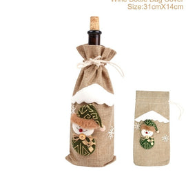 Holiday Treasures Christmas Spirits Bottle Cover